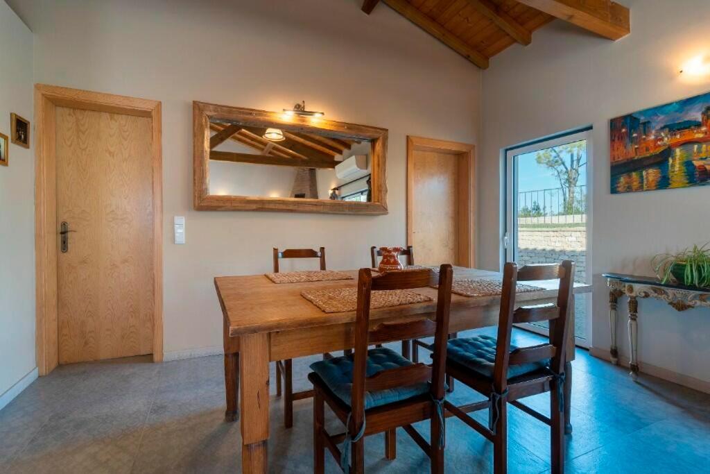 Quinta Boa Vida Villa อัลโกบาซา ภายนอก รูปภาพ